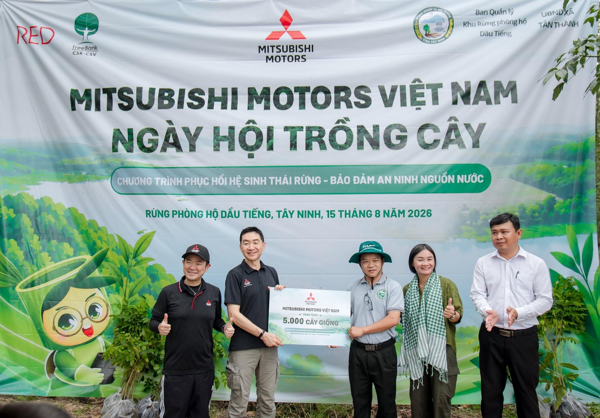 MITSUBISHI MOTORS VIỆT NAM CÙNG TREEBANK GÓP 5.000 CÂY CHO RỪNG PHÒNG HỘ DẦU TIẾNG